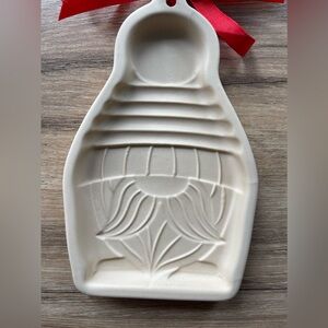 NWT TAG Gnome Collectible Stoneware Cookie Mold & Sugar Cookie Recipe
